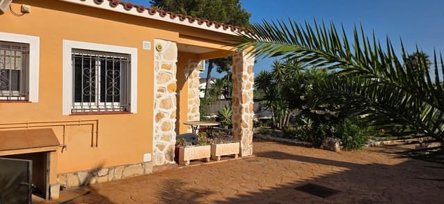 4 soverom Villa til salgs i L'Ametlla de Mar med svømmebasseng garasje - € 299 000 (Ref: 9126743)