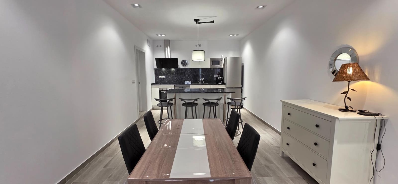 2 bedroom Apartment for sale in L'Ametlla de Mar - € 210,000 (Ref: 9128205)