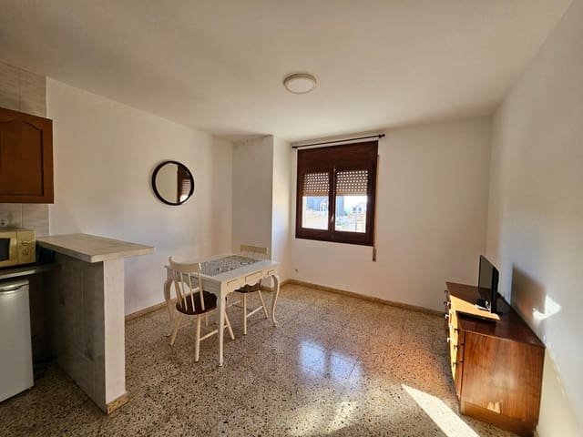 2 slaapkamer Flat te koop in L'Ametlla de Mar - € 110.000 (Ref: 9137036)