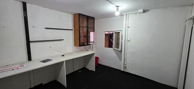 Local Commercial à vendre à L'Ametlla de Mar - 135 000 € (Ref: 9141568)
