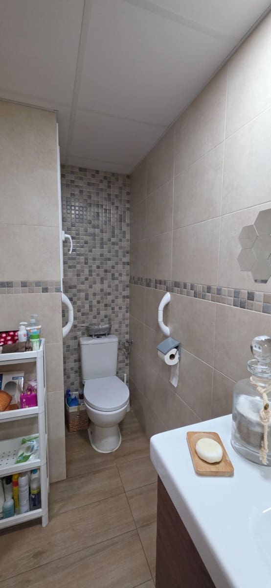 4 bedroom Flat for sale in L'Ametlla de Mar - € 160,000 (Ref: 9141569)