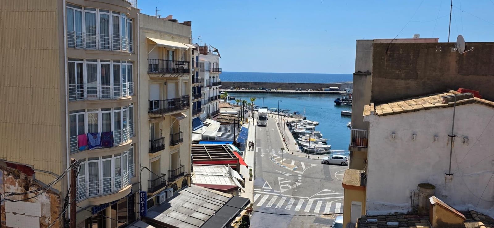 3 bedroom Flat for sale in L'Ametlla de Mar - € 195,000 (Ref: 9141570)