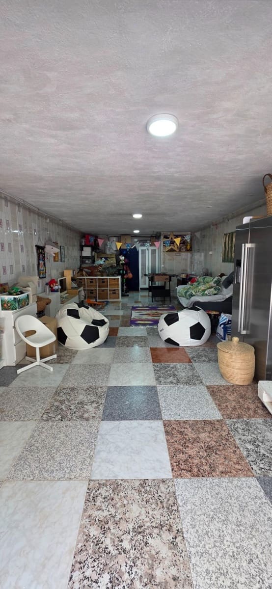 3 bedroom Terraced Villa for sale in L'Ametlla de Mar with garage - € 205,000 (Ref: 9163692)