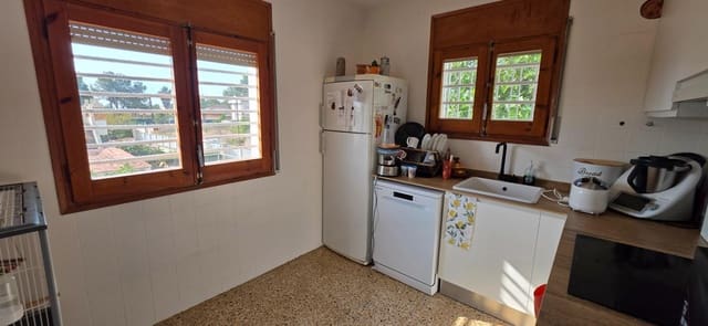 3 slaapkamer Rijtjeshuis te koop in L'Ametlla de Mar met garage - € 205.000 (Ref: 9163692)