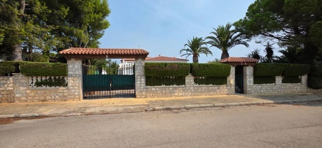 4 sovrum Villa till salu i Calafat, L'Ametlla de Mar med pool garage - 330 000 € (Ref: 9186853)