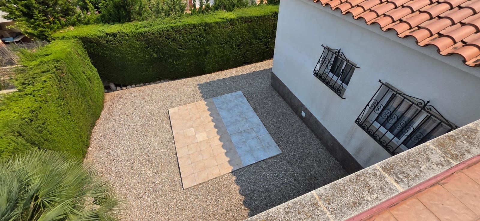 4 sypialnia Willa na sprzedaż w Calafat z basenem garażem - 330 000 € (Ref: 9186853)