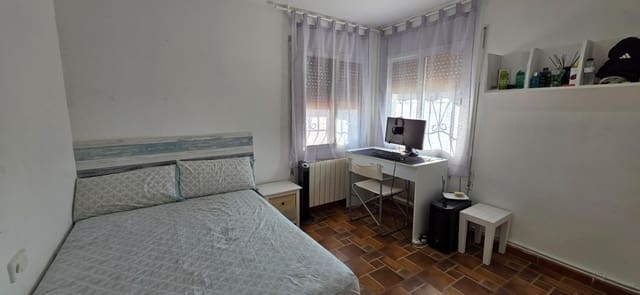 5 bedroom Villa for sale in L'Ametlla de Mar with pool garage - € 325,000 (Ref: 9191029)