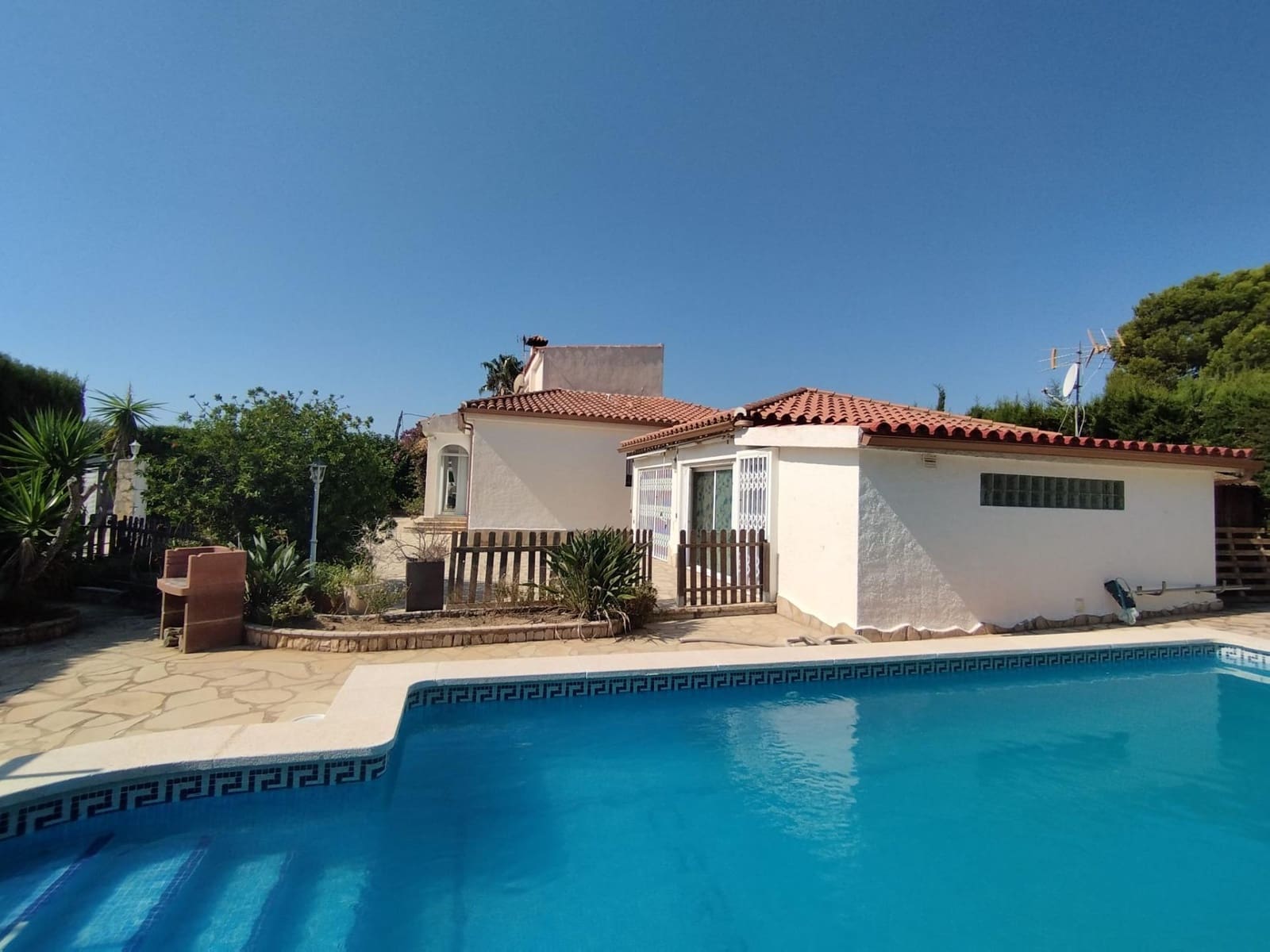 4 soverom Villa til salgs i L'Ametlla de Mar med svømmebasseng garasje - € 385 000 (Ref: 9192306)