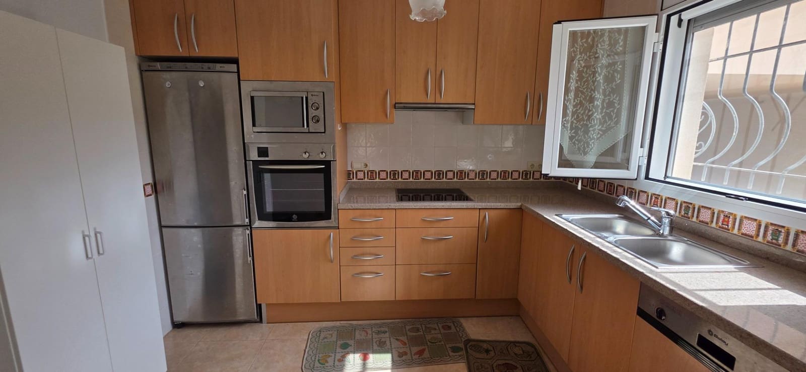 3 soverom Villa til salgs i L'Ametlla de Mar med svømmebasseng garasje - € 345 000 (Ref: 9195486)