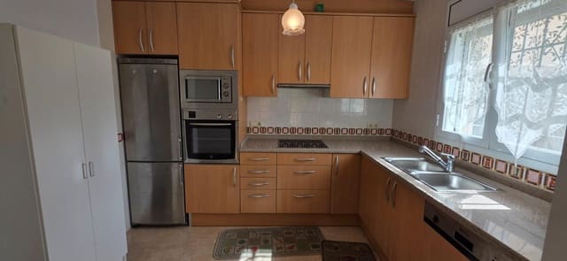 3 soverom Villa til salgs i L'Ametlla de Mar med svømmebasseng garasje - € 345 000 (Ref: 9195486)