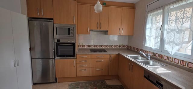 3 soverom Villa til salgs i L'Ametlla de Mar med svømmebasseng garasje - € 345 000 (Ref: 9195486)