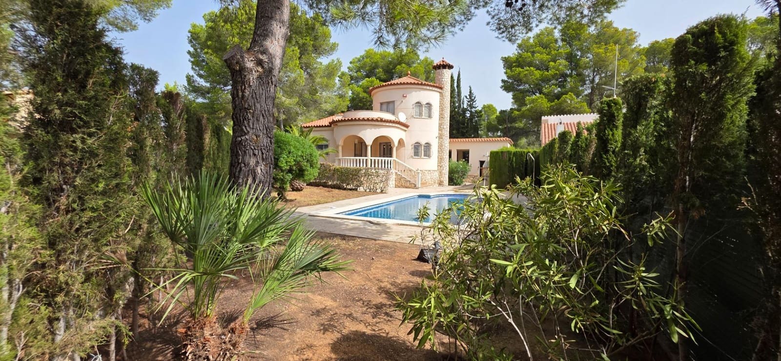 3 soverom Villa til salgs i L'Ametlla de Mar med svømmebasseng garasje - € 345 000 (Ref: 9195486)