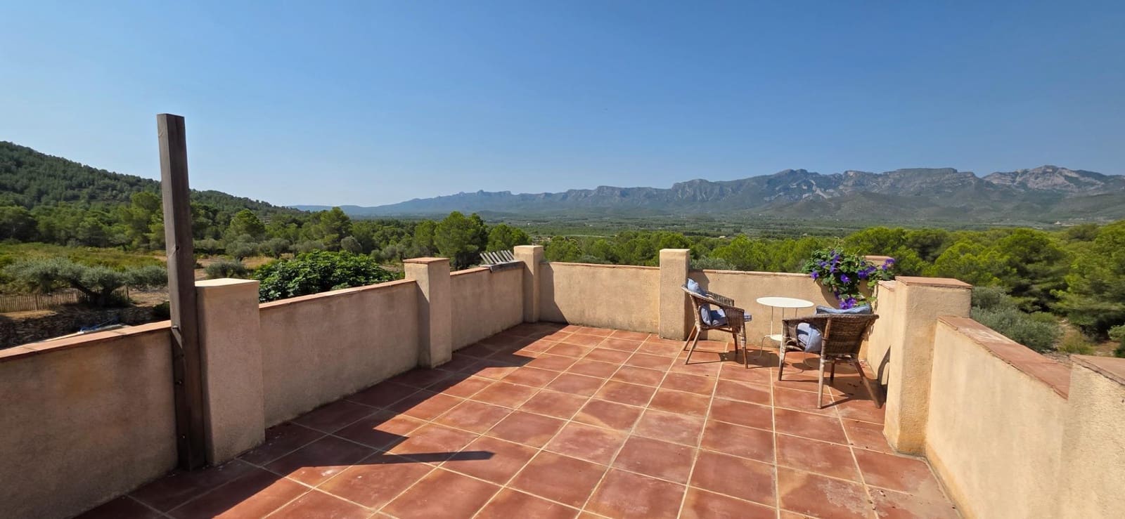 6 slaapkamer Finca/Landhuis te koop in Tivissa met zwembad - € 575.000 (Ref: 9215383)