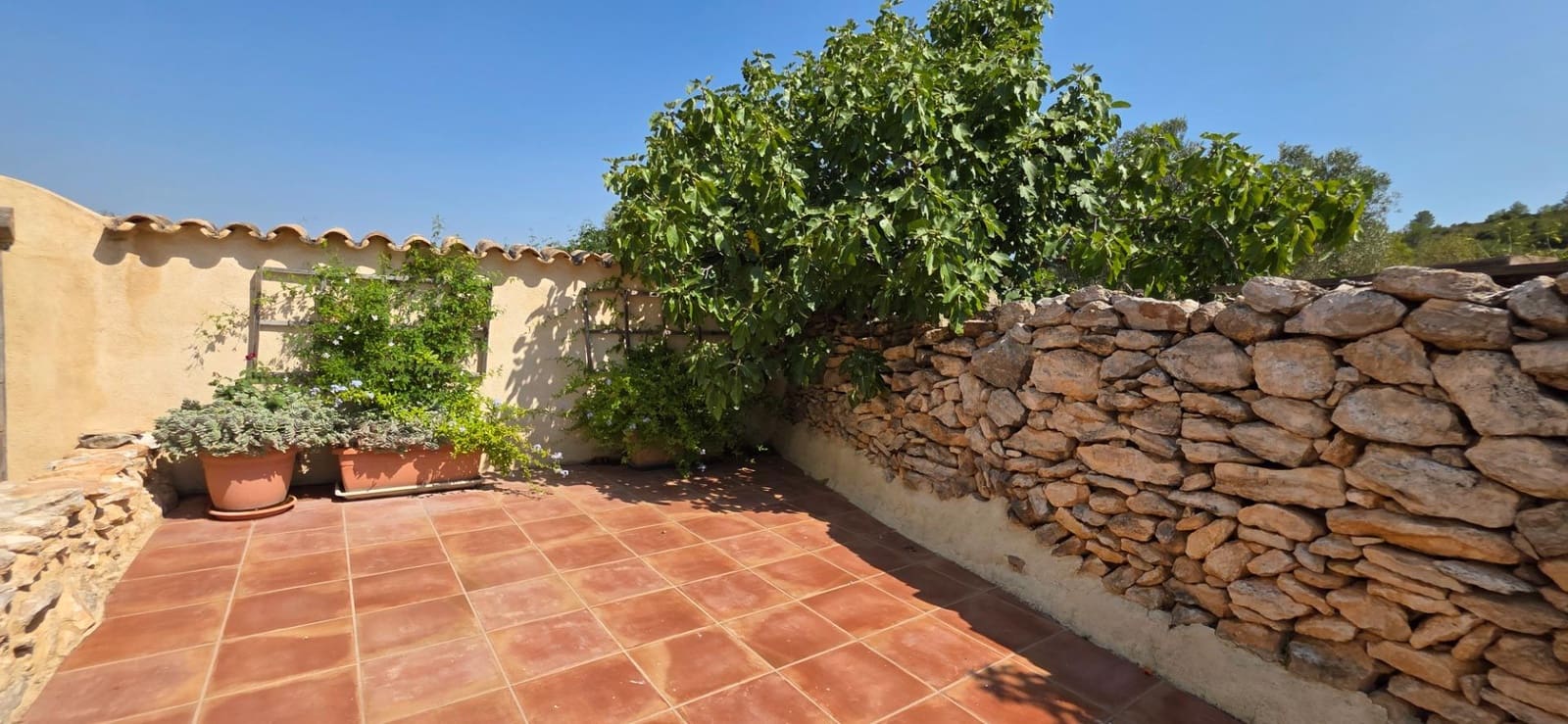 6 slaapkamer Finca/Landhuis te koop in Tivissa met zwembad - € 575.000 (Ref: 9215383)