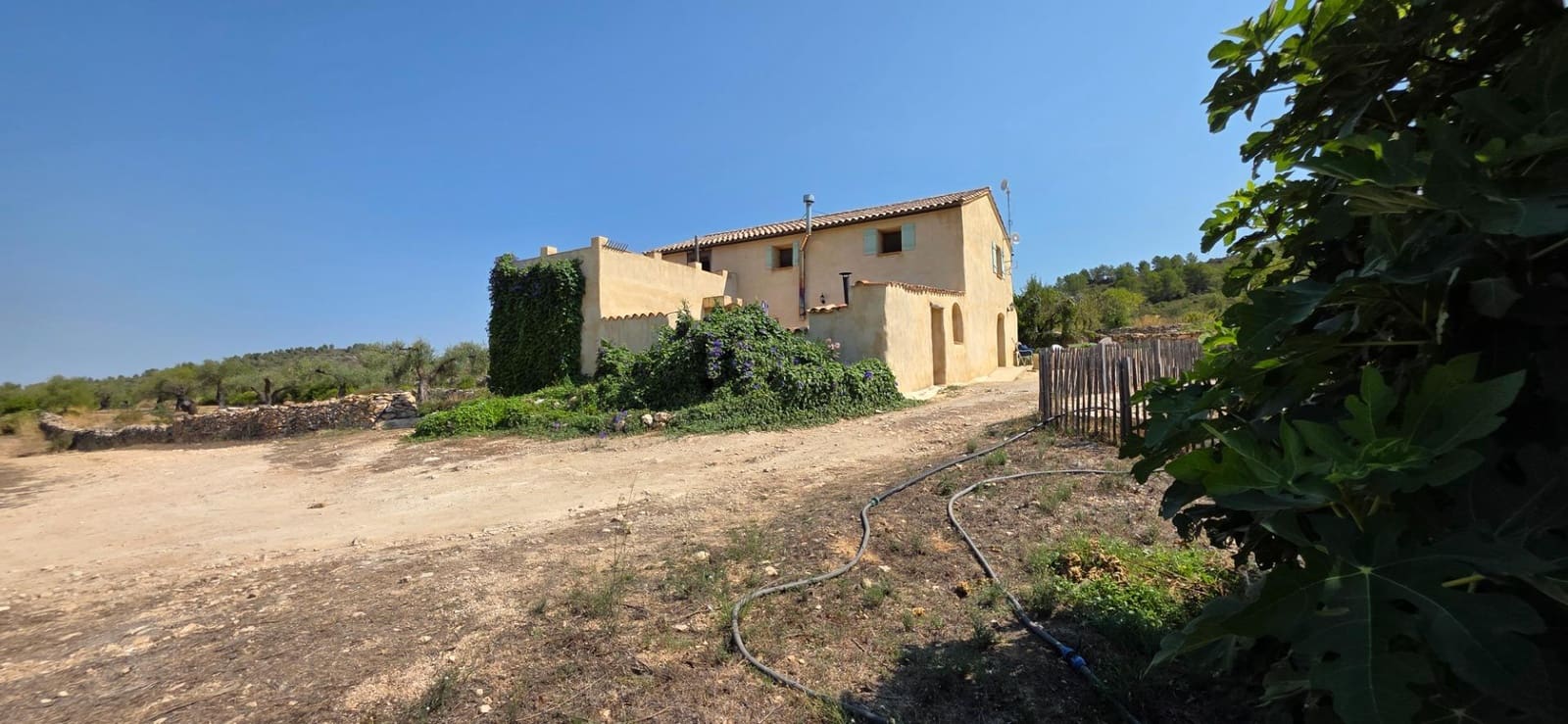 6 slaapkamer Finca/Landhuis te koop in Tivissa met zwembad - € 575.000 (Ref: 9215383)