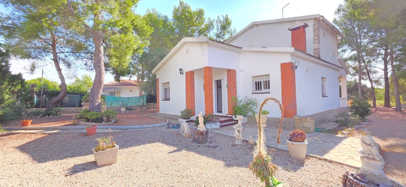 5 slaapkamer Villa te koop in L'Ametlla de Mar - € 220.000 (Ref: 9236864)