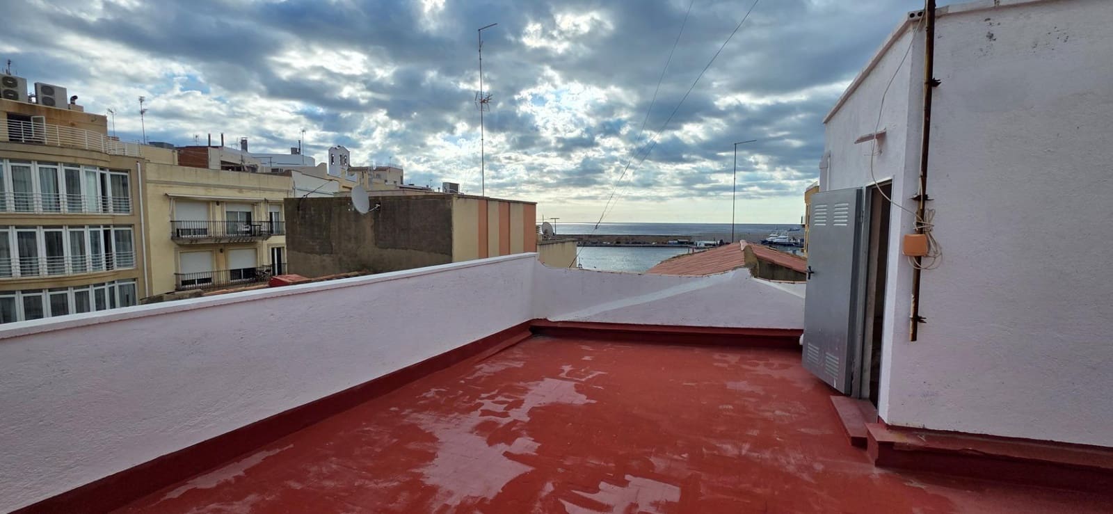 3 slaapkamer Appartement te koop in L'Ametlla de Mar - € 98.000 (Ref: 9276302)