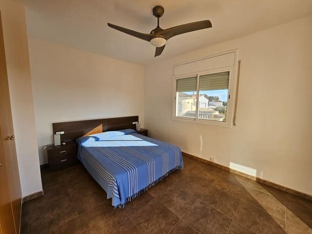 4 bedroom Villa for sale in L'Ametlla de Mar with pool garage - € 350,000 (Ref: 9291535)