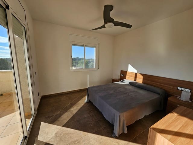 4 bedroom Villa for sale in L'Ametlla de Mar with pool garage - € 350,000 (Ref: 9291535)