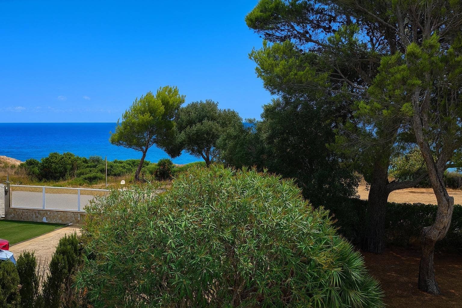 5 soveværelse Villa til salg i Calafat med swimmingpool garage - € 735.777 (Ref: 9334918)