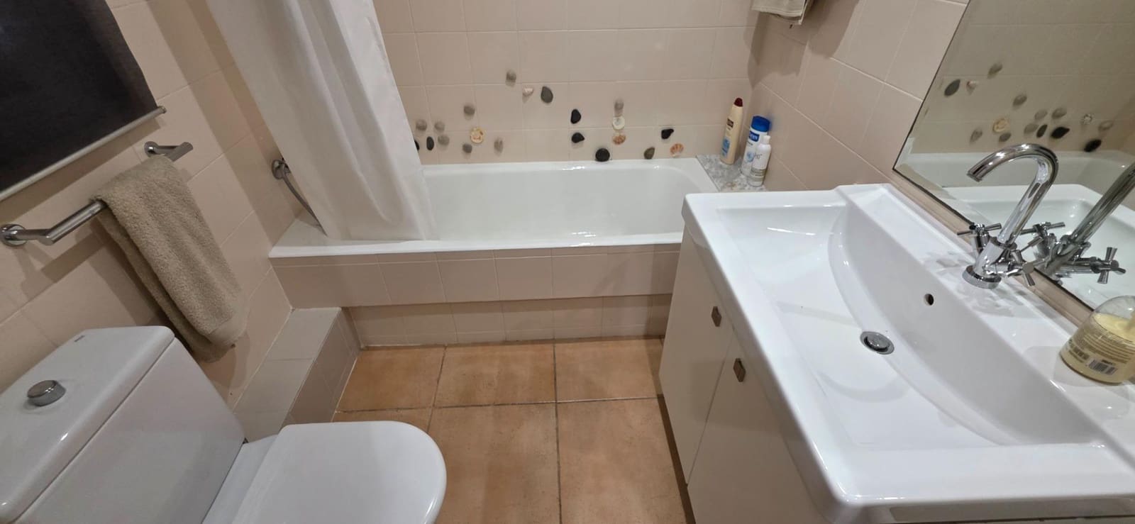 5 soverom Villa til salgs i Calafat med svømmebasseng garasje - € 490 000 (Ref: 9334918)