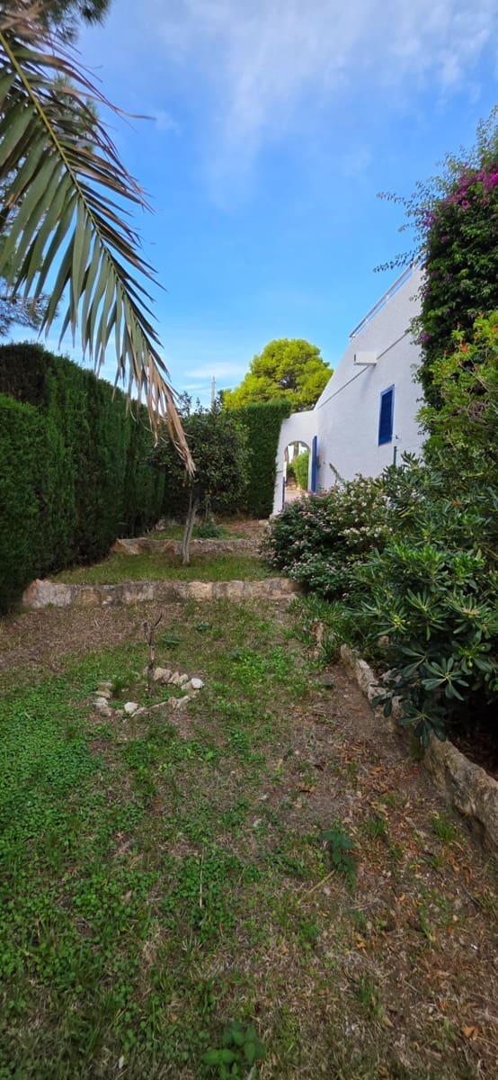 5 sypialnia Willa na sprzedaż w Calafat z basenem garażem - 375 000 € (Ref: 9338007)