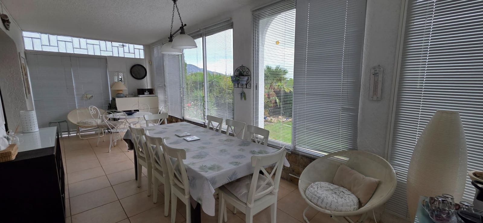 5 sypialnia Willa na sprzedaż w Calafat z basenem garażem - 375 000 € (Ref: 9338007)