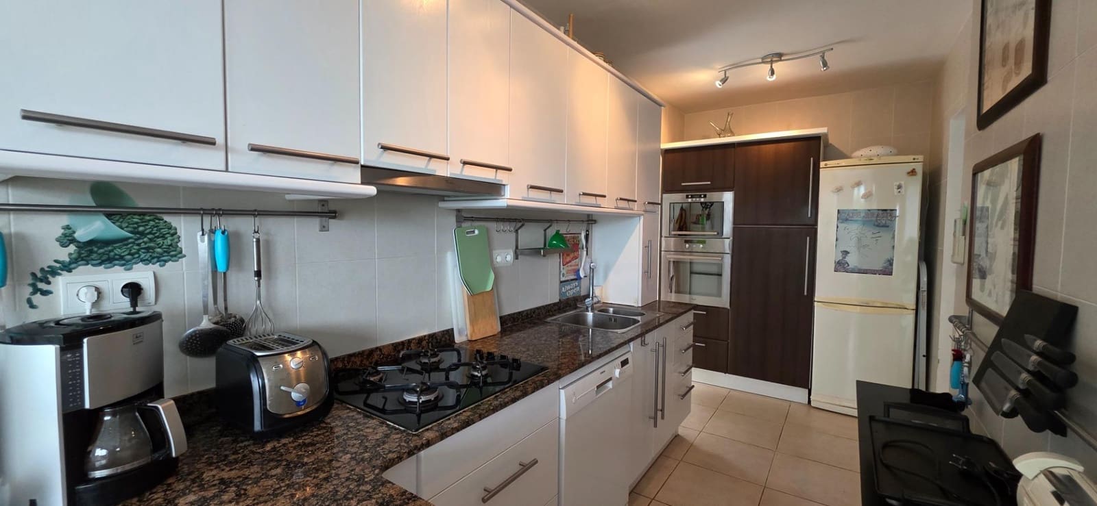 5 sypialnia Willa na sprzedaż w Calafat z basenem garażem - 375 000 € (Ref: 9338007)