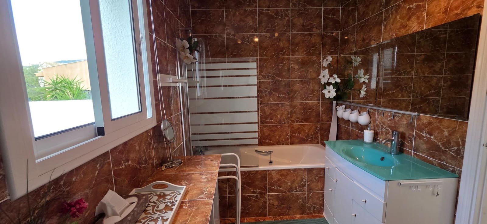 5 sypialnia Willa na sprzedaż w Calafat z basenem garażem - 375 000 € (Ref: 9338007)