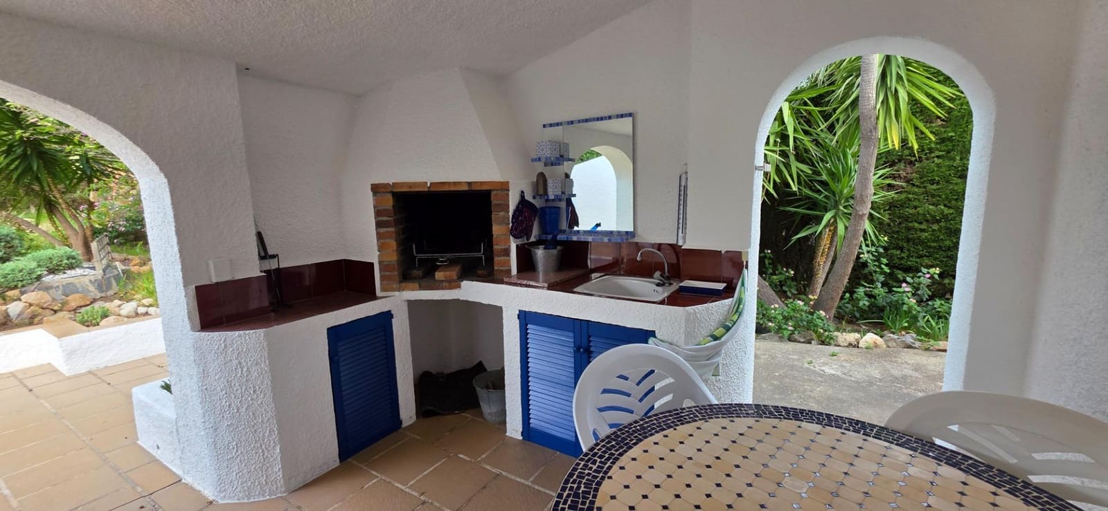 5 sypialnia Willa na sprzedaż w Calafat z basenem garażem - 375 000 € (Ref: 9338007)