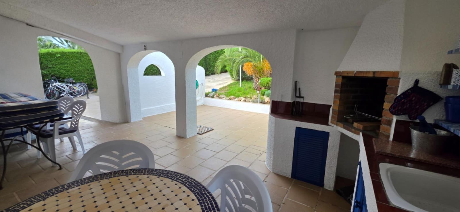 5 sypialnia Willa na sprzedaż w Calafat z basenem garażem - 375 000 € (Ref: 9338007)