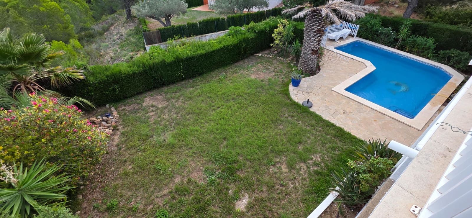 5 sypialnia Willa na sprzedaż w Calafat z basenem garażem - 375 000 € (Ref: 9338007)