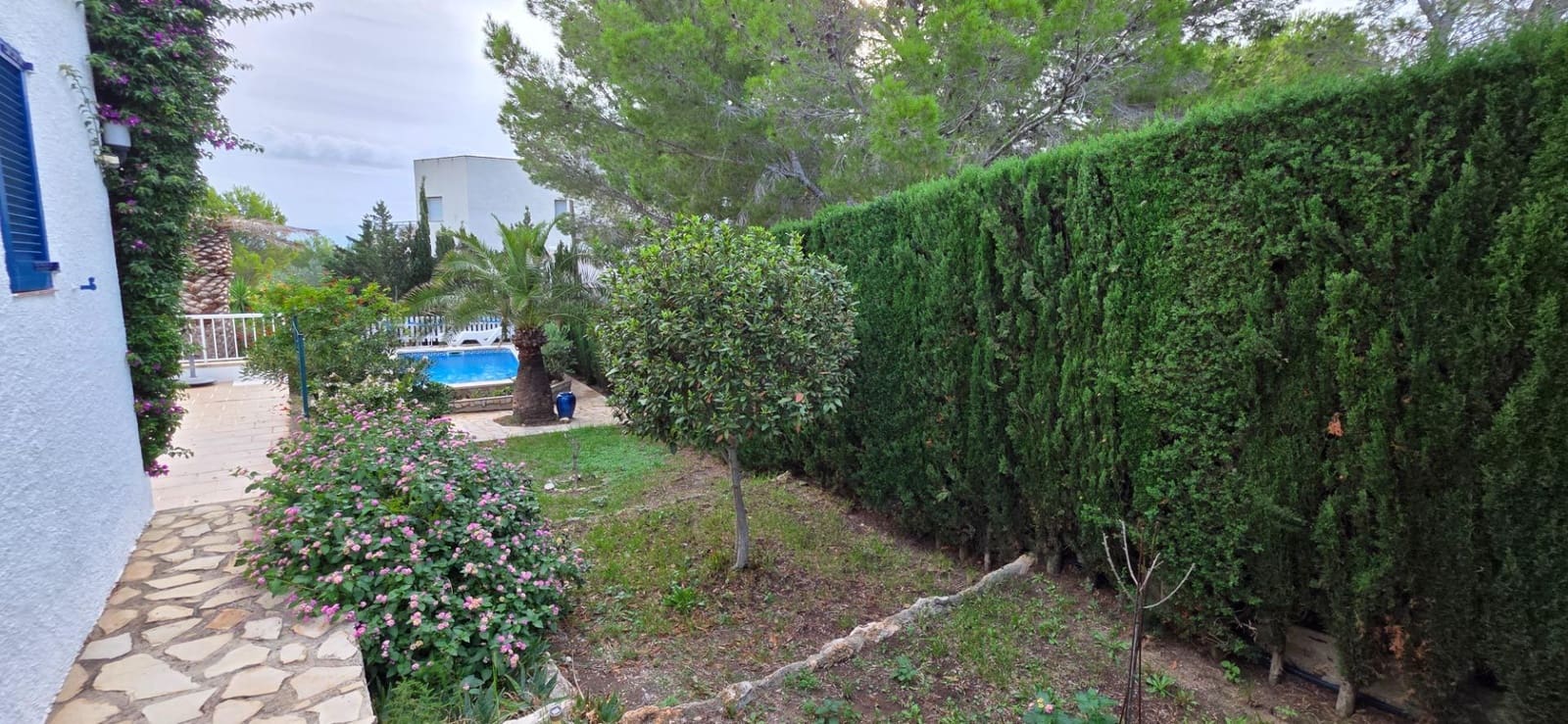 5 sypialnia Willa na sprzedaż w Calafat z basenem garażem - 375 000 € (Ref: 9338007)