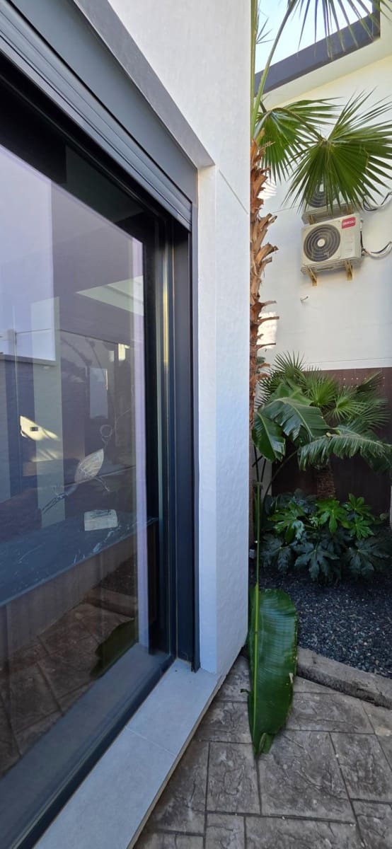 3 bedroom Villa for sale in L'Ametlla de Mar with pool - € 675,000 (Ref: 9355820)