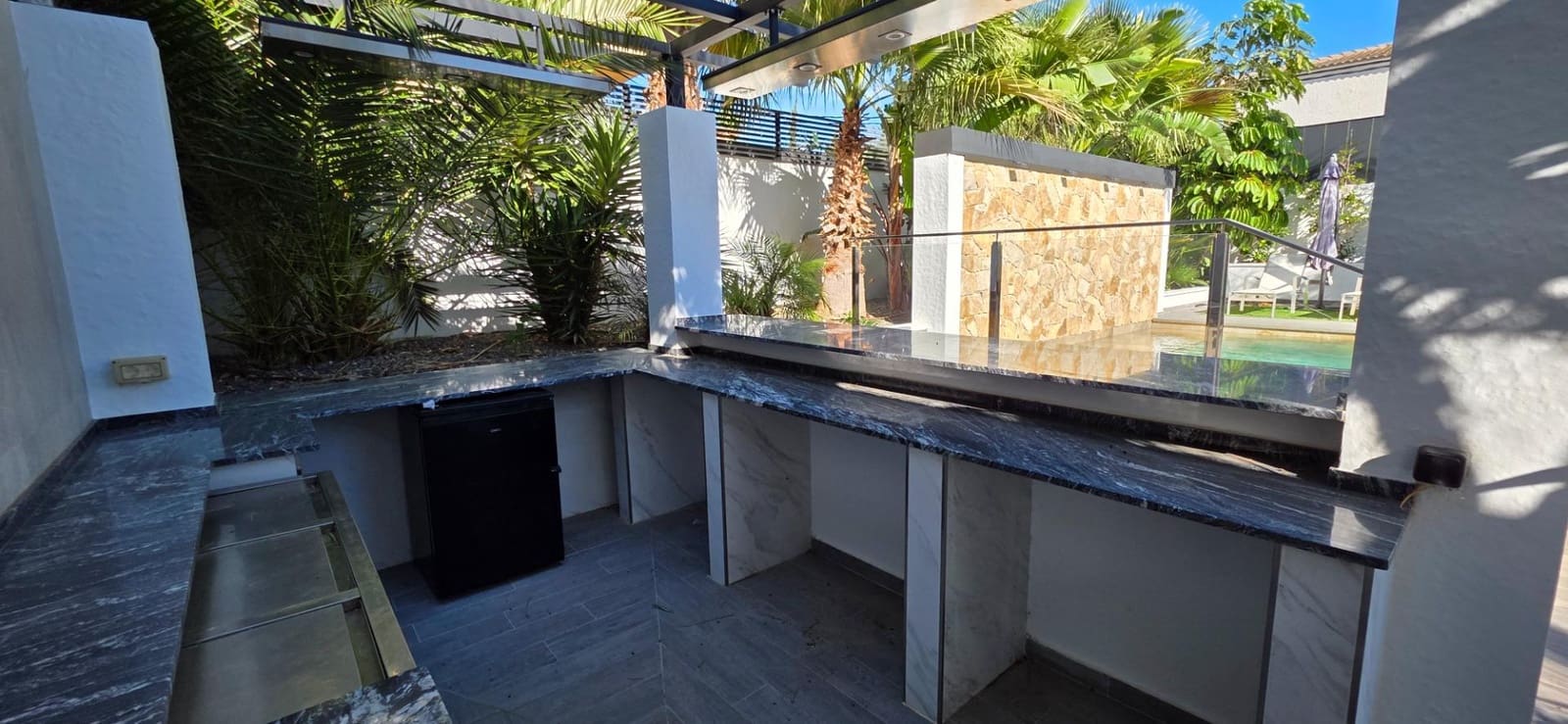 3 bedroom Villa for sale in L'Ametlla de Mar with pool - € 675,000 (Ref: 9355820)