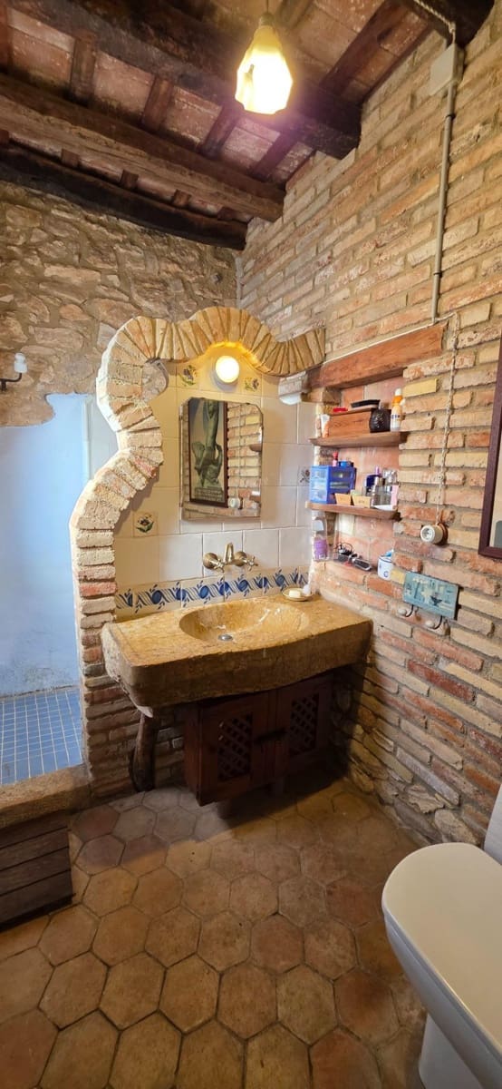 5 bedroom Townhouse for sale in La Riera de Gaia - € 410,000 (Ref: 9355821)