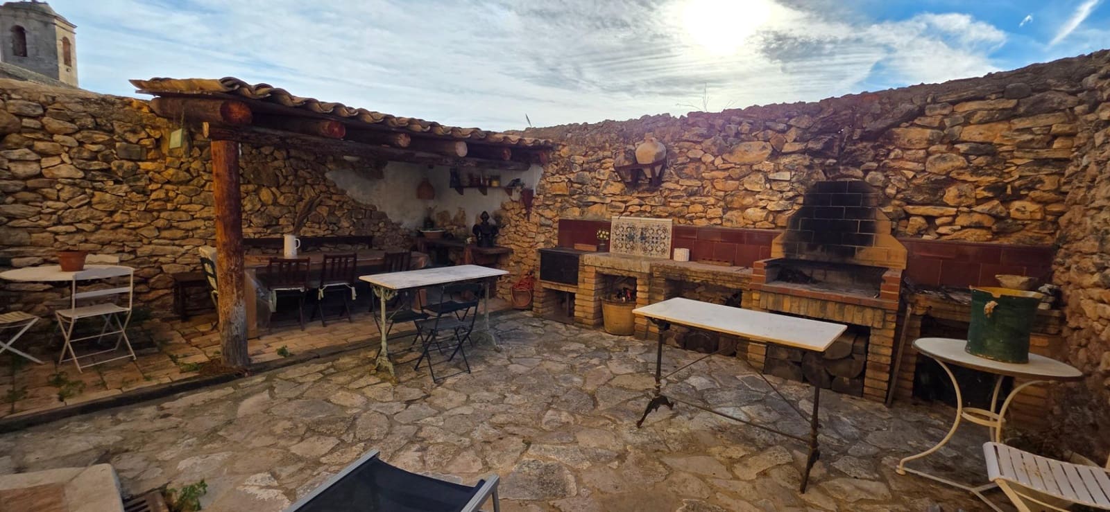 5 bedroom Townhouse for sale in La Riera de Gaia - € 410,000 (Ref: 9355821)