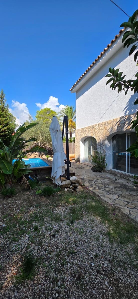 5 bedroom Villa for sale in L'Ametlla de Mar with pool garage - € 1,195,000 (Ref: 9362612)
