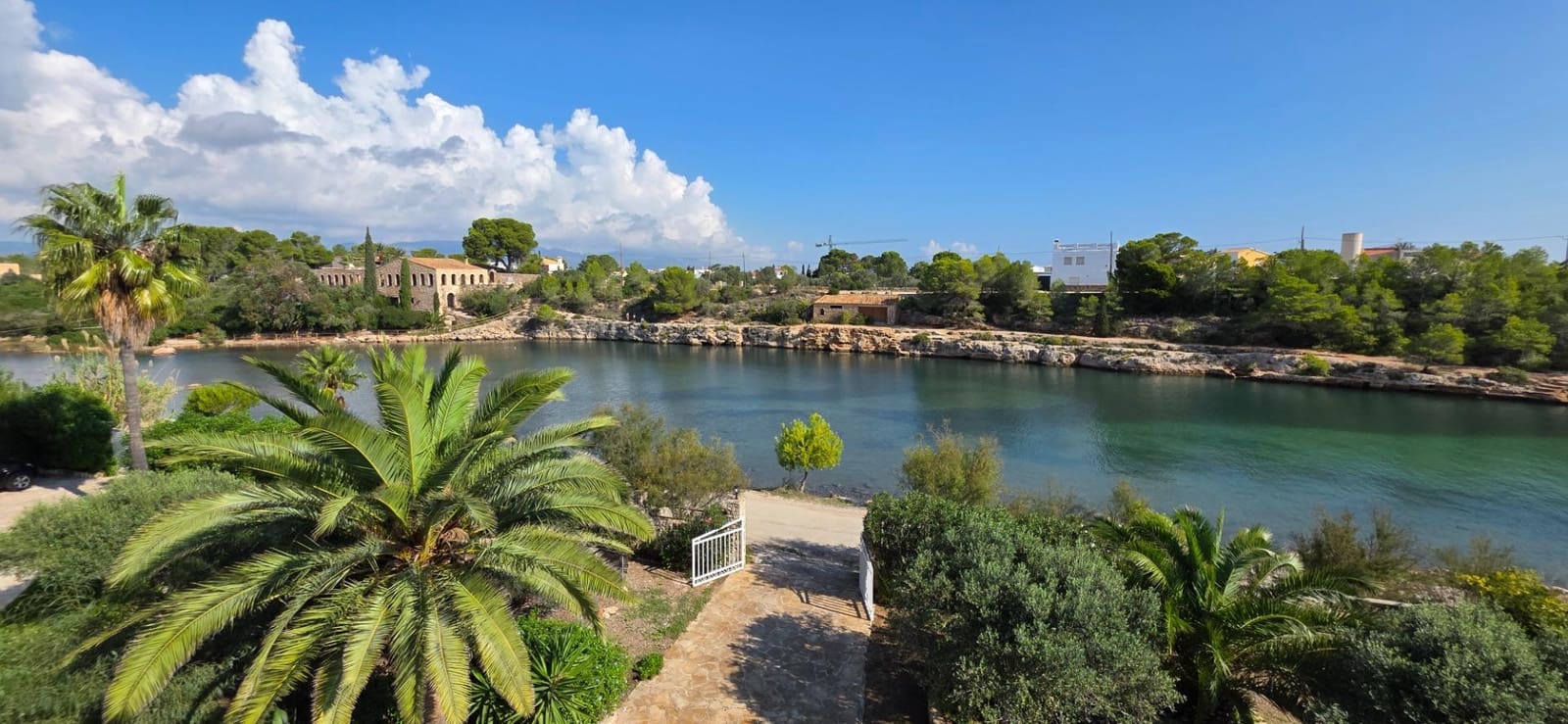 5 bedroom Villa for sale in L'Ametlla de Mar with pool garage - € 1,195,000 (Ref: 9362612)