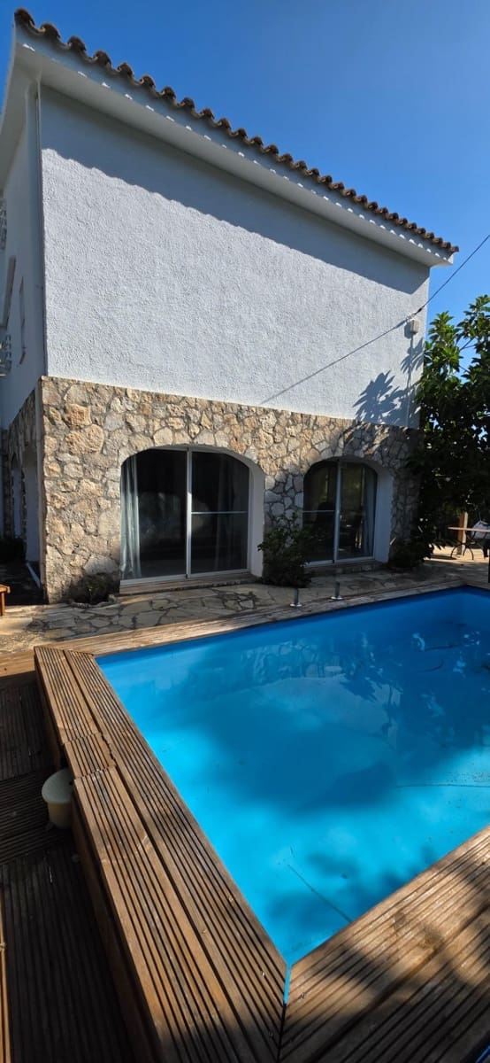 5 bedroom Villa for sale in L'Ametlla de Mar with pool garage - € 995,000 (Ref: 9362612)