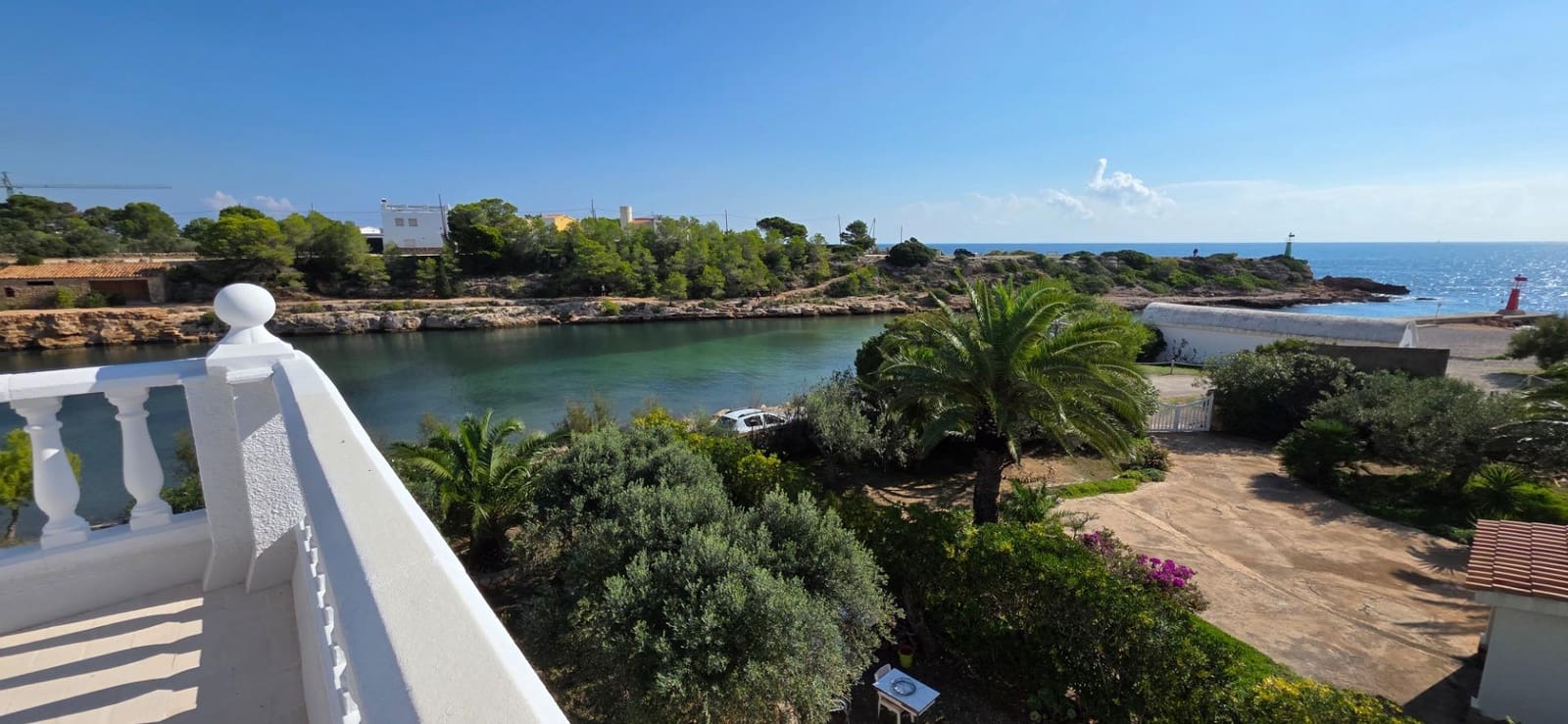 5 bedroom Villa for sale in L'Ametlla de Mar with pool garage - € 995,000 (Ref: 9362612)