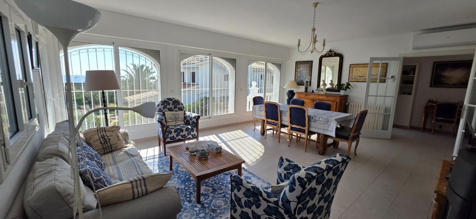 5 bedroom Villa for sale in L'Ametlla de Mar with pool garage - € 995,000 (Ref: 9362612)