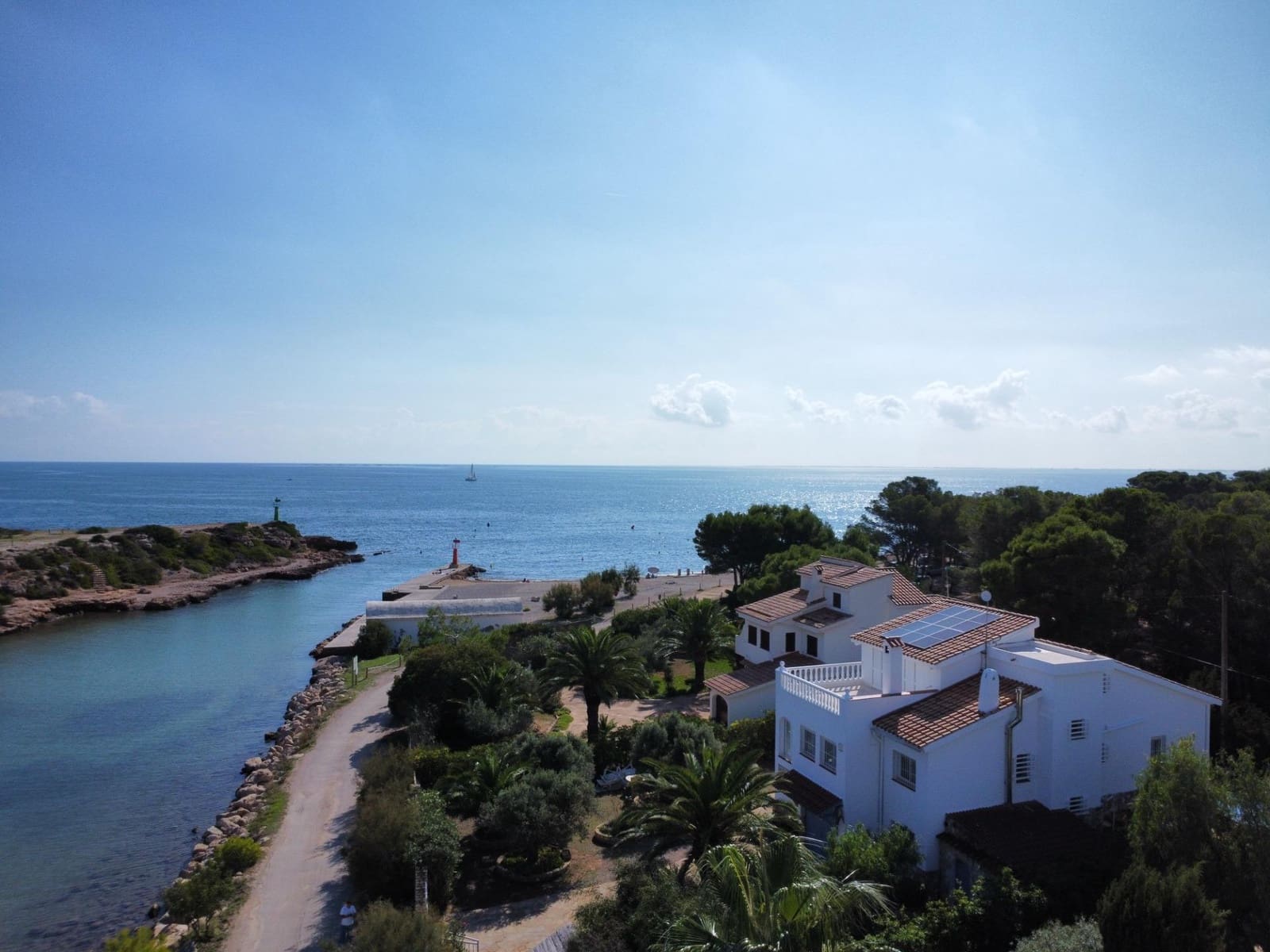 5 bedroom Villa for sale in L'Ametlla de Mar with pool garage - € 995,000 (Ref: 9362612)