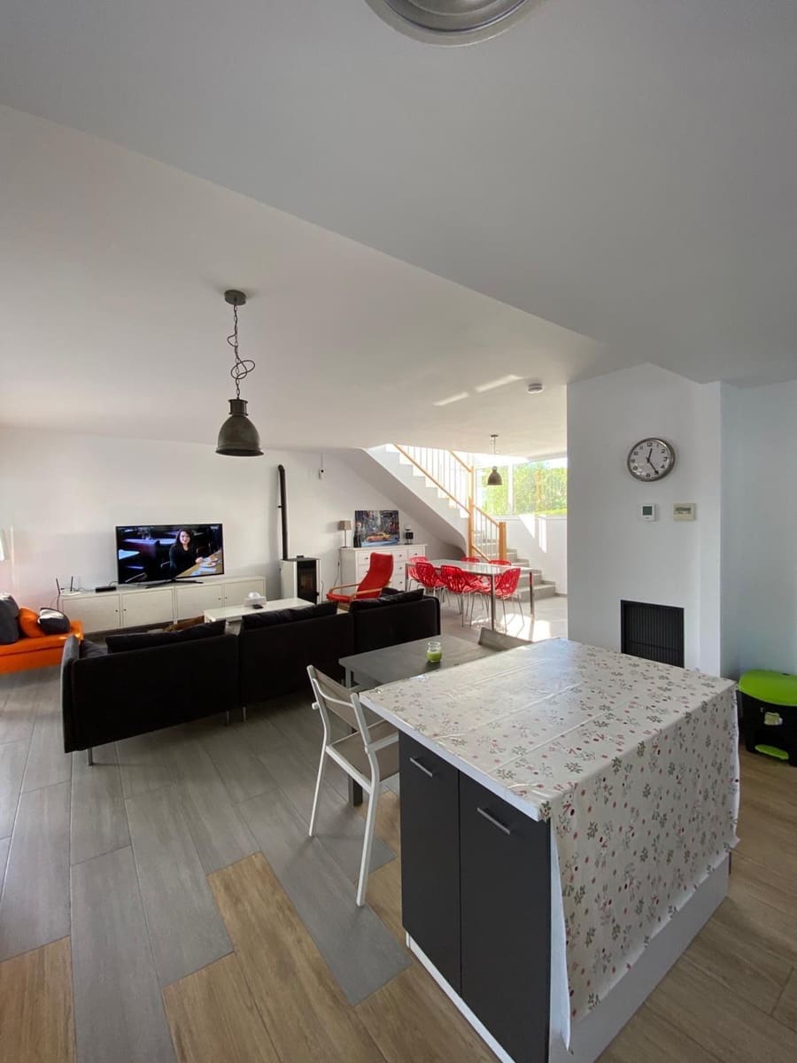 3 slaapkamer Villa te koop in L'Ametlla de Mar met zwembad - € 385.000 (Ref: 9373978)