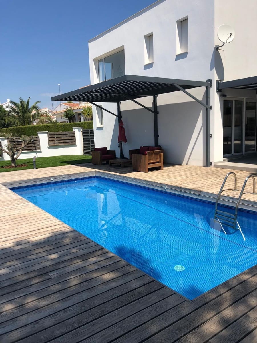 3 slaapkamer Villa te koop in L'Ametlla de Mar met zwembad - € 385.000 (Ref: 9373978)