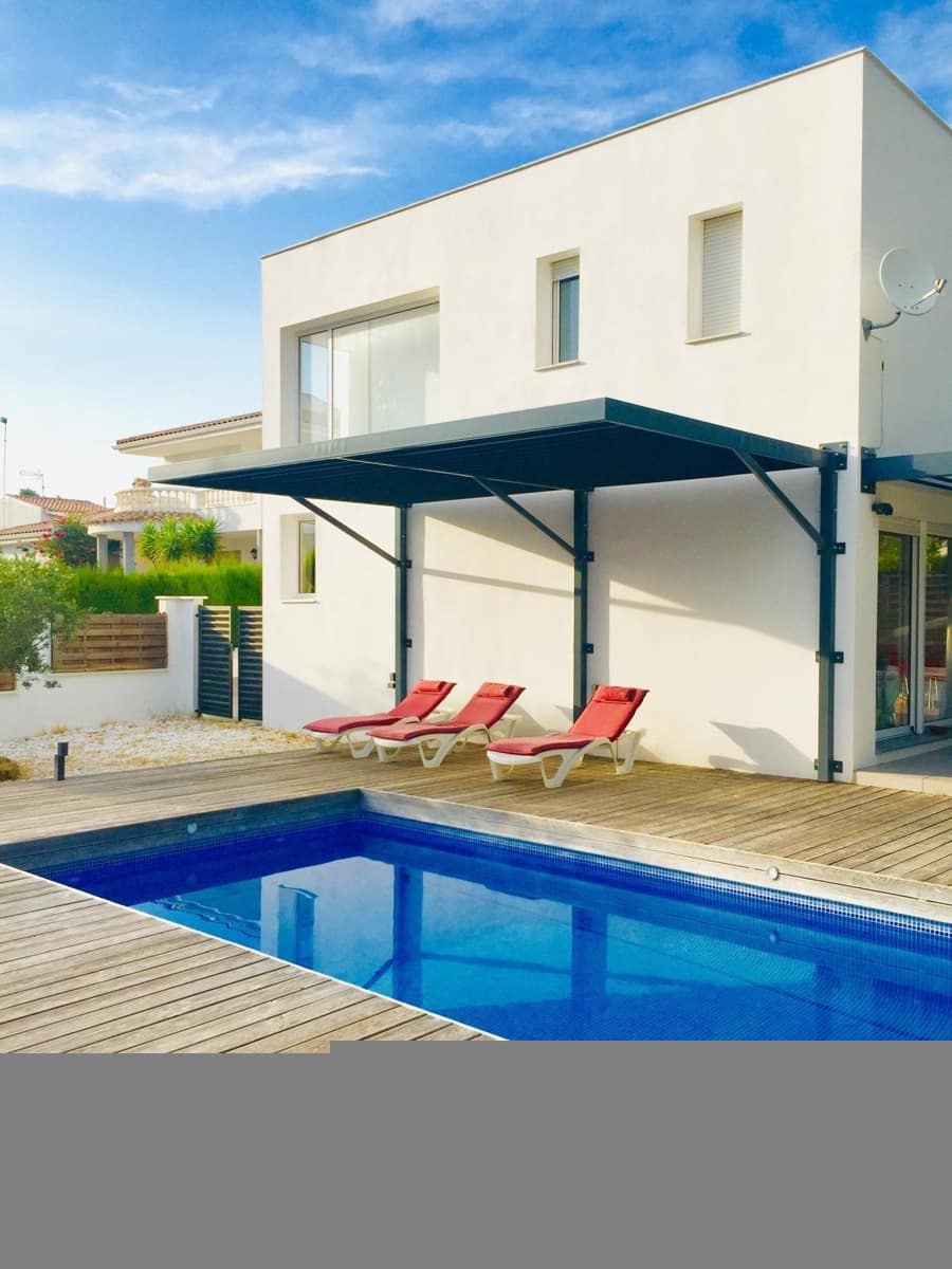 3 slaapkamer Villa te koop in L'Ametlla de Mar met zwembad - € 385.000 (Ref: 9373978)