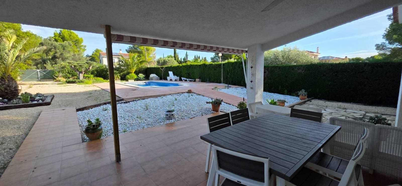 3 sypialnia Willa na sprzedaż w L'Ametlla de Mar z basenem garażem - 398 000 € (Ref: 9398471)