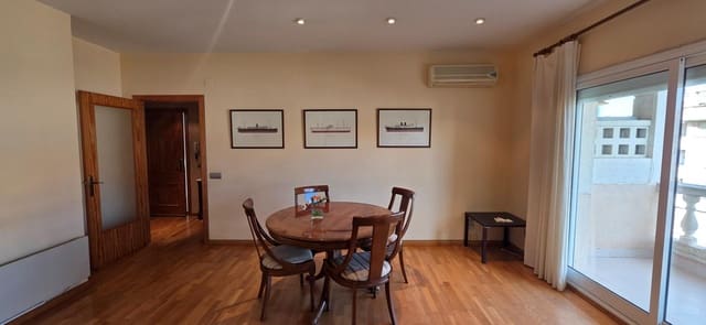 3 slaapkamer Flat te koop in L'Ametlla de Mar met garage - € 220.000 (Ref: 9414073)