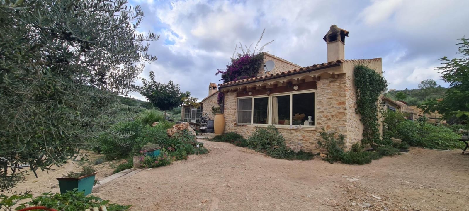3 bedroom Finca/Country House for sale in El Perello with garage - € 495,000 (Ref: 9468470)