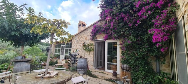 3 slaapkamer Finca/Landhuis te koop in El Perelló met garage - € 495.000 (Ref: 9468470)
